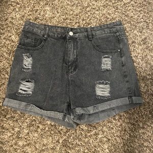 XL black jean shorts